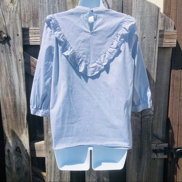 Express Striped Top Size Medium - Picture 6 of 10